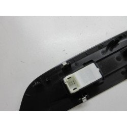 Interrupteur De Leve Vitre Avant Droit Peugeot 208 2 (2)