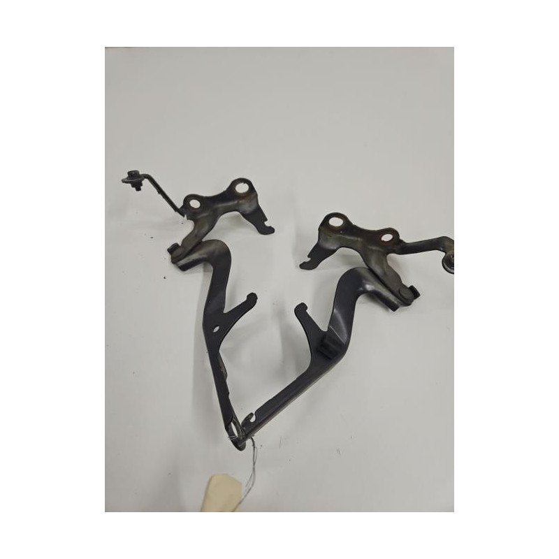 Charniere De Capot Toyota Corolla Verso 2 Phase 1 (1)