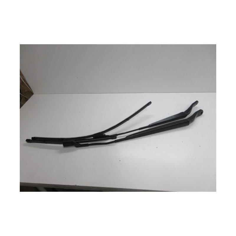Bras Essuie Glace Avant Peugeot 208 2 (1)