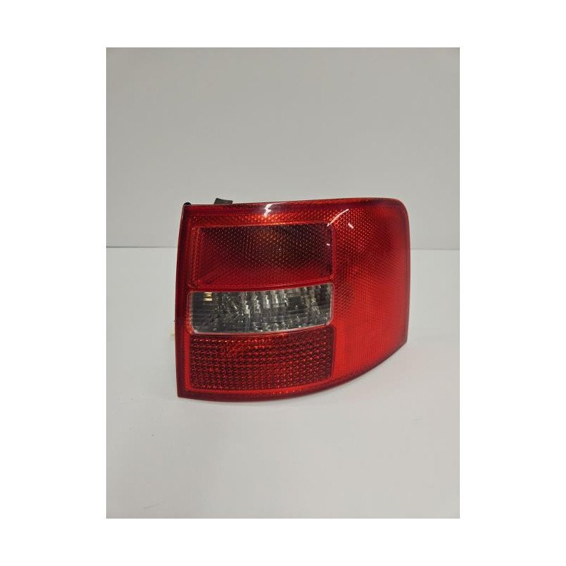Feu Arriere Principal Droit (feux) Audi A6 2 Avant Phase 2 Break (1)