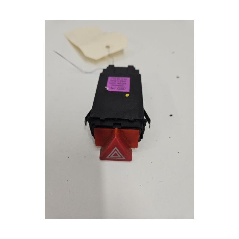 Bouton De Warning Audi A6 2 Avant Phase 2 Break (1)