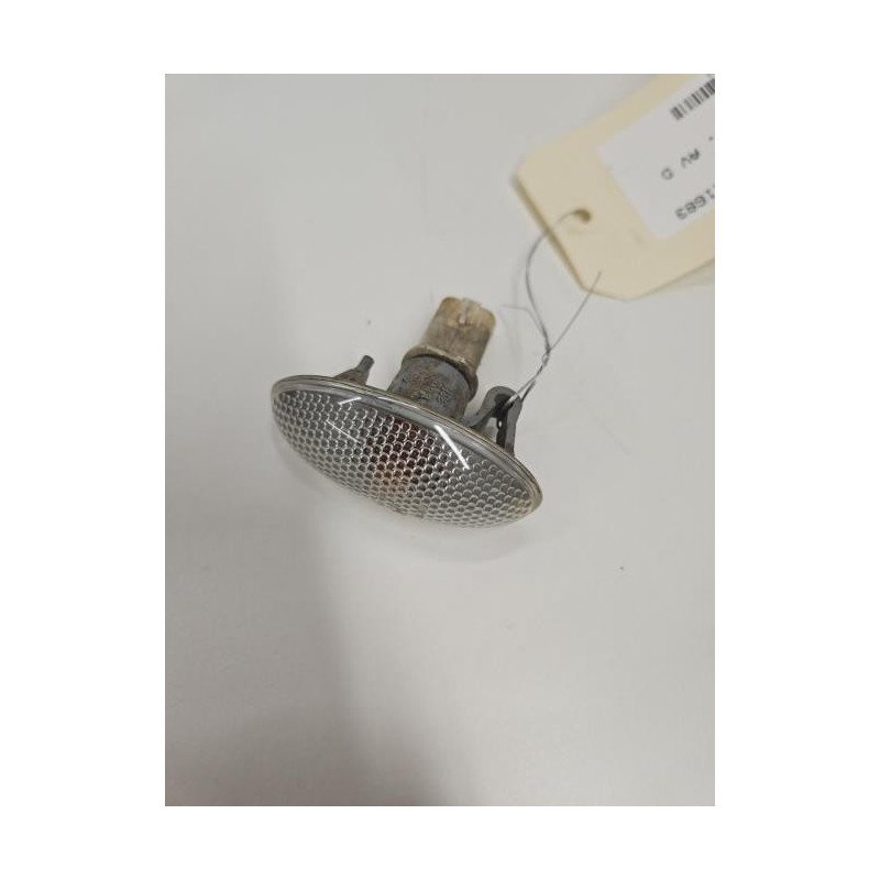 Repetiteur Clignotant Avant Droit  (feux) Peugeot 307 Phase 1 (1)
