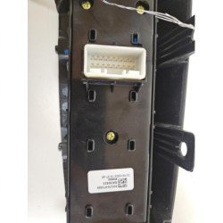 Interrupteur De Leve Vitre Avant Gauche Kia Sportage 4 (6)
