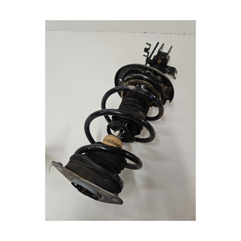 Amortisseur Avant Gauche Renault Clio 4 Phase 2 (1)