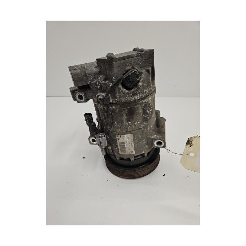 Compresseur Clim Renault Clio 4 Phase 2 (1)