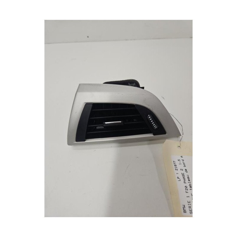 Aerateur Tableau De Bord Avant Gauche Bmw Serie 1 F20 Phase 2 (1)