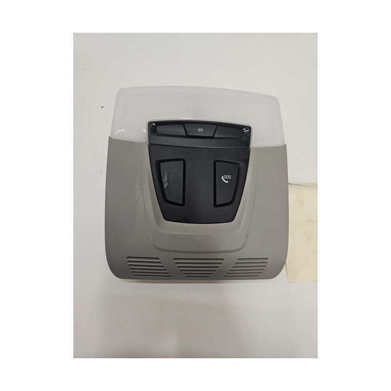 Eclairage De Plafonnier Bmw Serie 1 F20 Phase 2 (1)