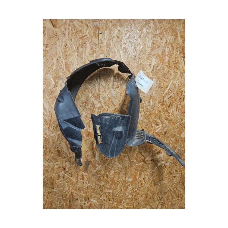 Pare Boue Avant Gauche Renault Clio 2 Phase 2 (1)