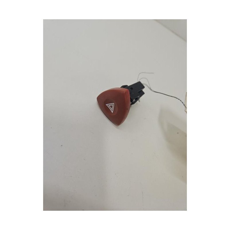 Bouton De Warning Renault Laguna 2 Phase 1 (1)