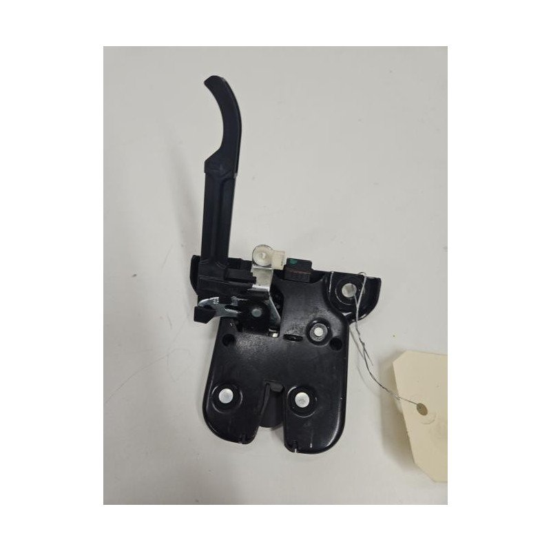 Serrure De Coffre Audi A3 2 Phase 2 (1)