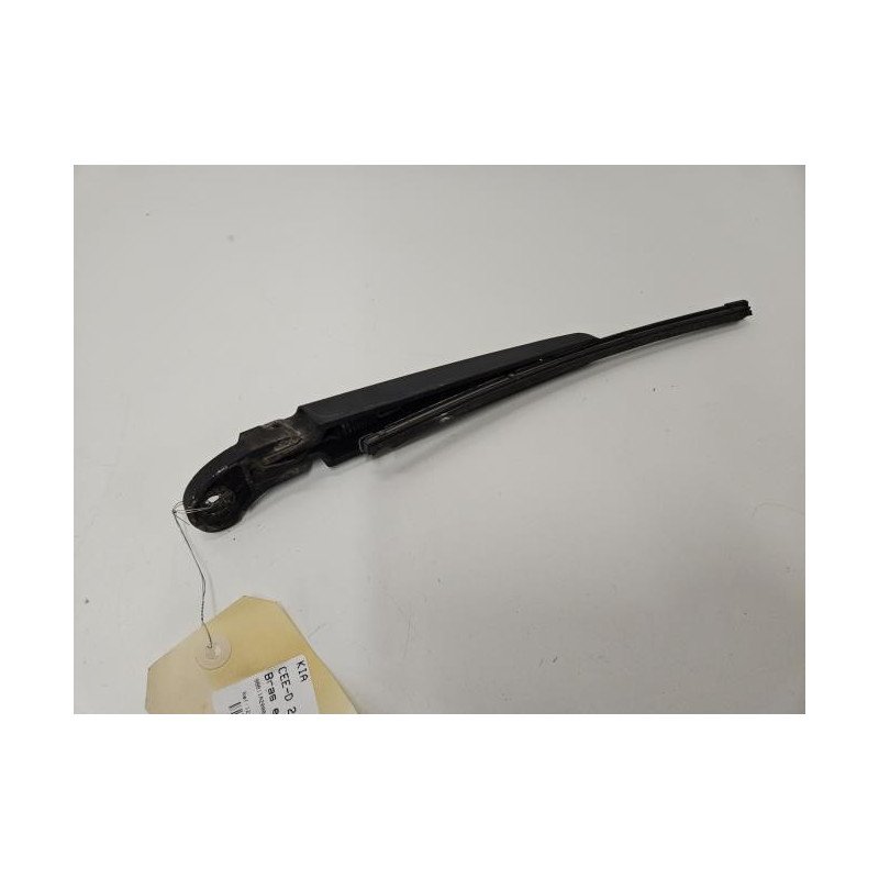 Bras Essuie Glace Arriere Kia Cee-d 2 Phase 2 (1)