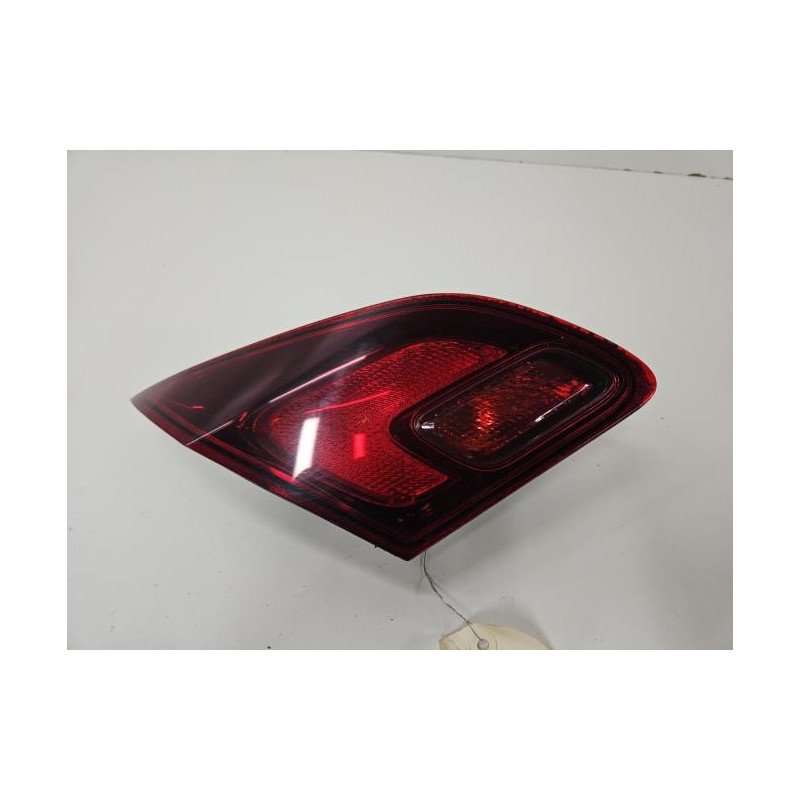 Feu Arriere Secondaire Gauche (feux) Opel Astra J Phase 2 (1)
