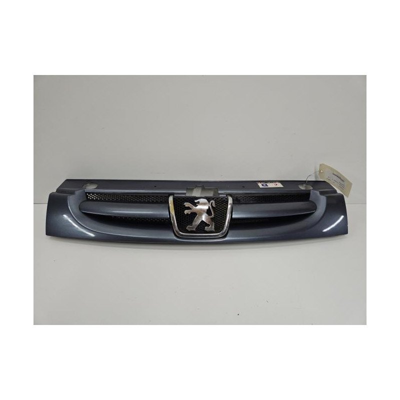 Calandre Peugeot Partner 1 Phase 2 (1)