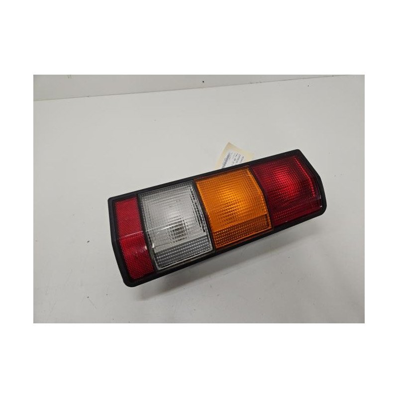 Feu Arriere Principal Droit (feux) Renault Express Phase 1 (1)