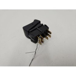 Bouton De Warning Renault Express Phase 1 (2)