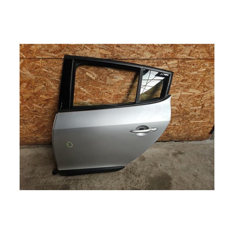 Porte Arriere Gauche Renault Megane 3 Phase 1 (1)