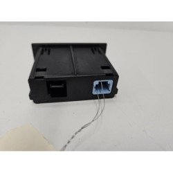 Prise Port Usb Renault Twingo 3 Phase 2 (2)