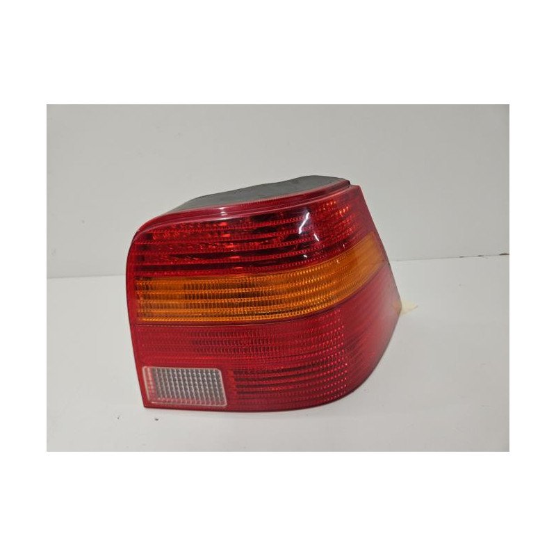 Feu Arriere Principal Droit (feux) Volkswagen Golf 4 (1)