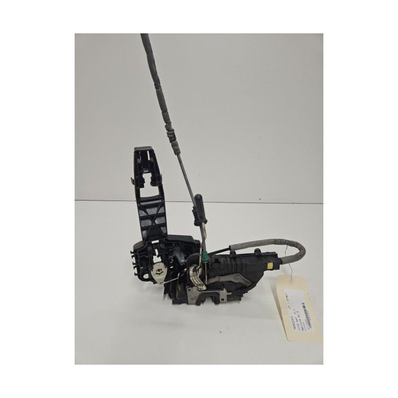 Serrure Avant Gauche Mercedes Vito 447 Phase 1 (1)