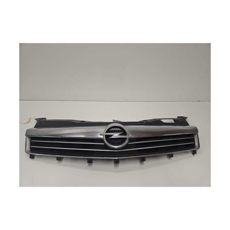 Calandre Opel Astra H Phase 2 (1)