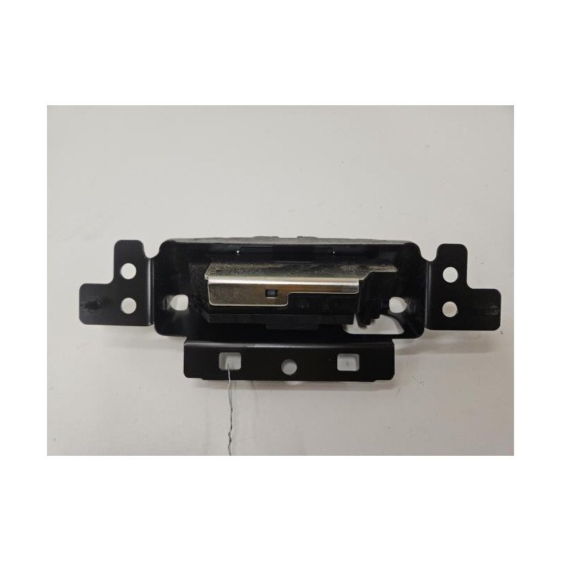 Serrure De Coffre Peugeot 208 1 Phase 2 (1)