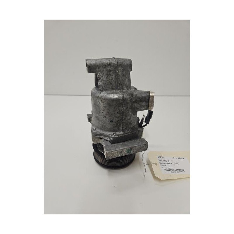 Compresseur Clim Dacia Sandero 3 (1)