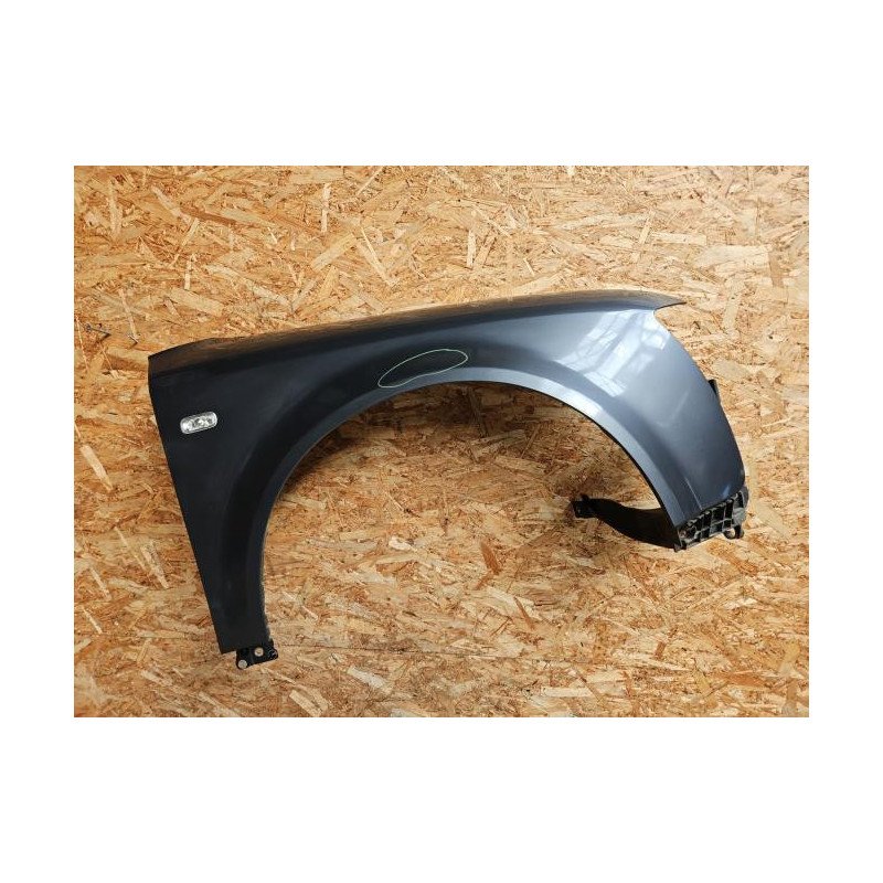 Aile Avant Droit Audi A4 2 Phase 2 (1)