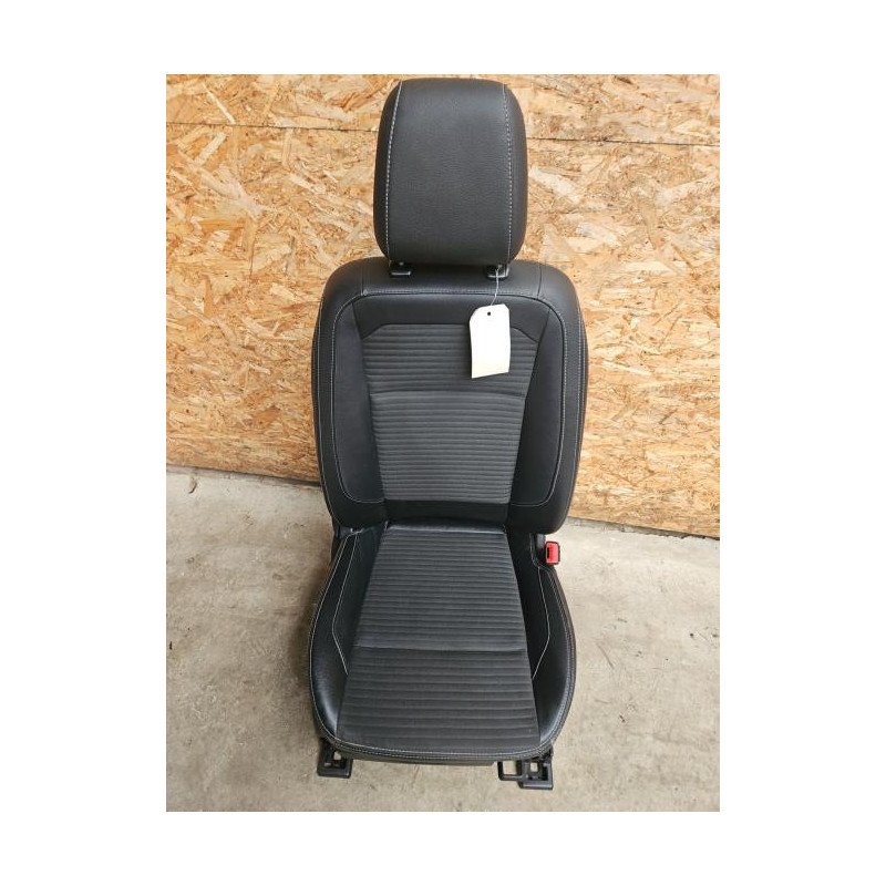 Siege Avant Droit Ford Ecosport Phase 3 (1)