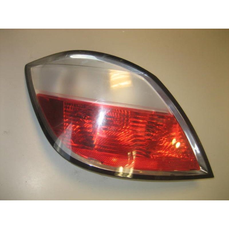 Feu Arriere Principal Gauche (feux) Opel Astra H Phase 1 (1)