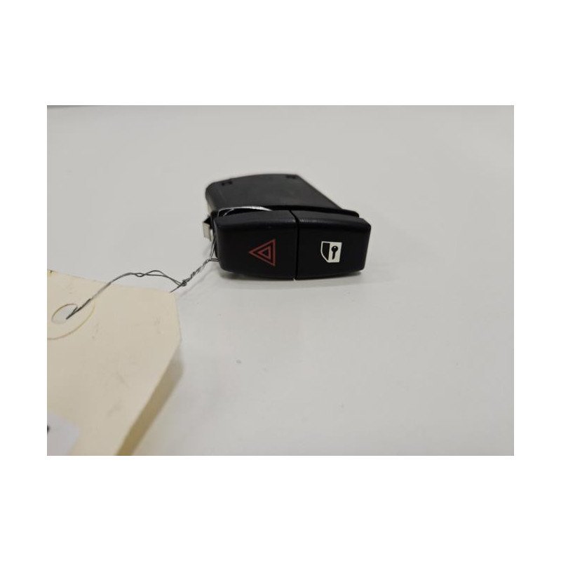 Bouton De Warning Bmw Serie 5 E60 Phase 2 (1)