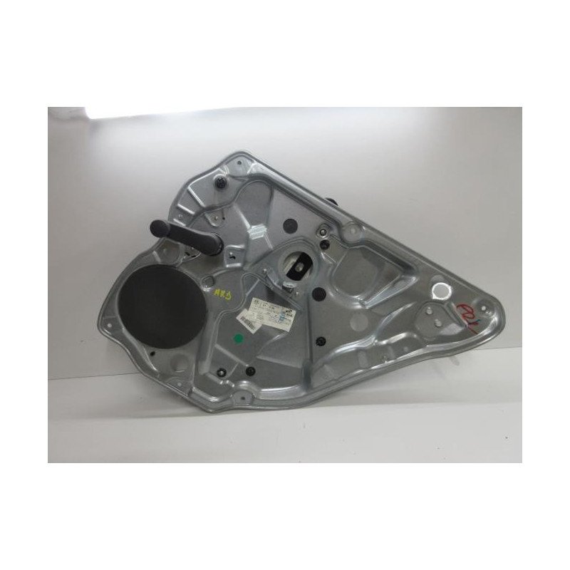 Leve Vitre Mecanique Arriere Droit Volkswagen Polo 4 Phase 2 (1)