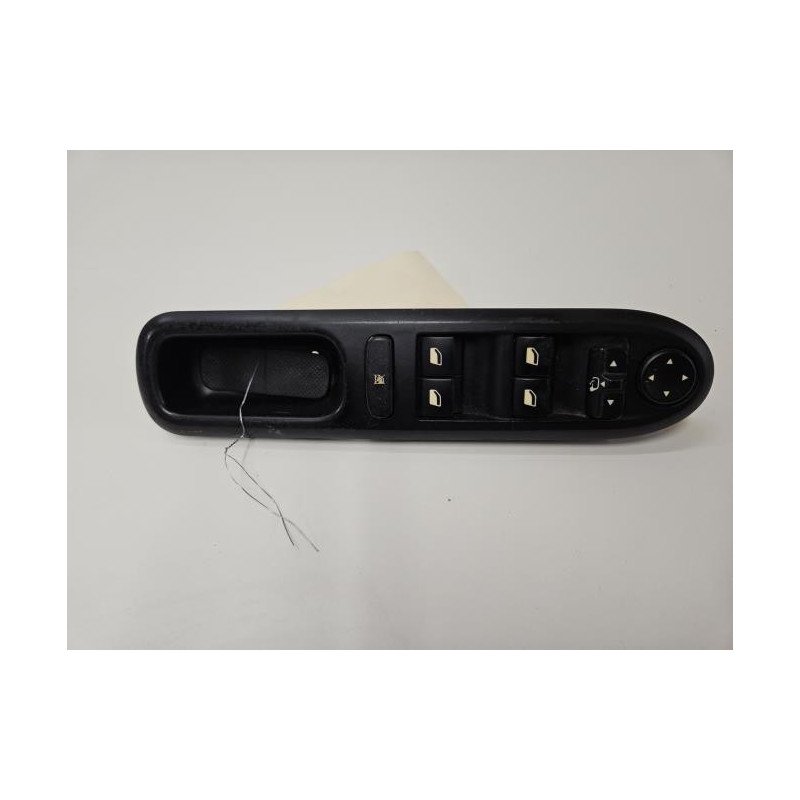 Interrupteur De Leve Vitre Avant Gauche Peugeot 407 Phase 1 (1)