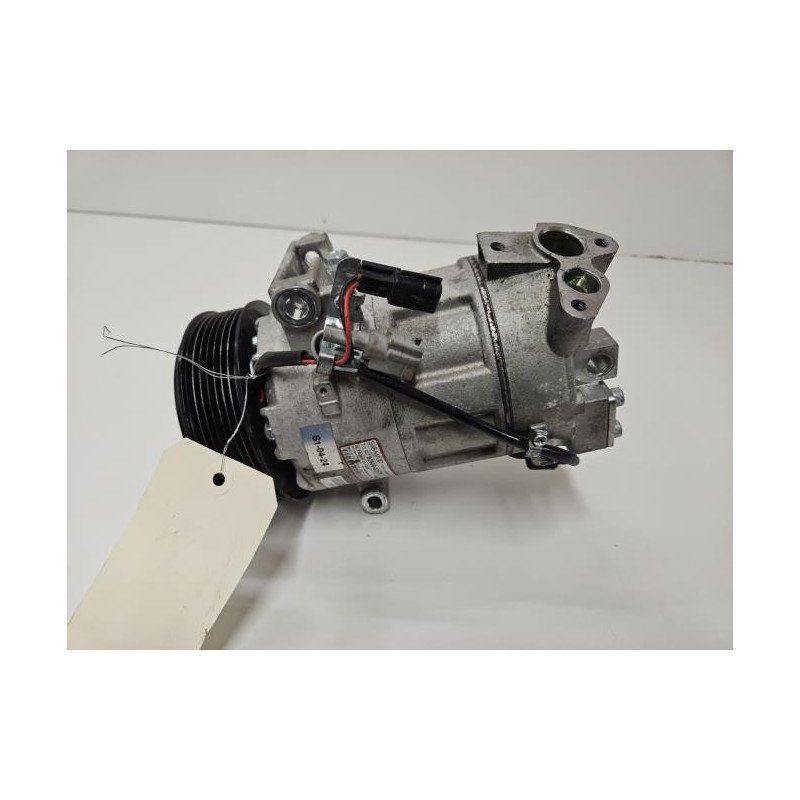 Compresseur Clim Renault Clio 4 Phase 2 (1)