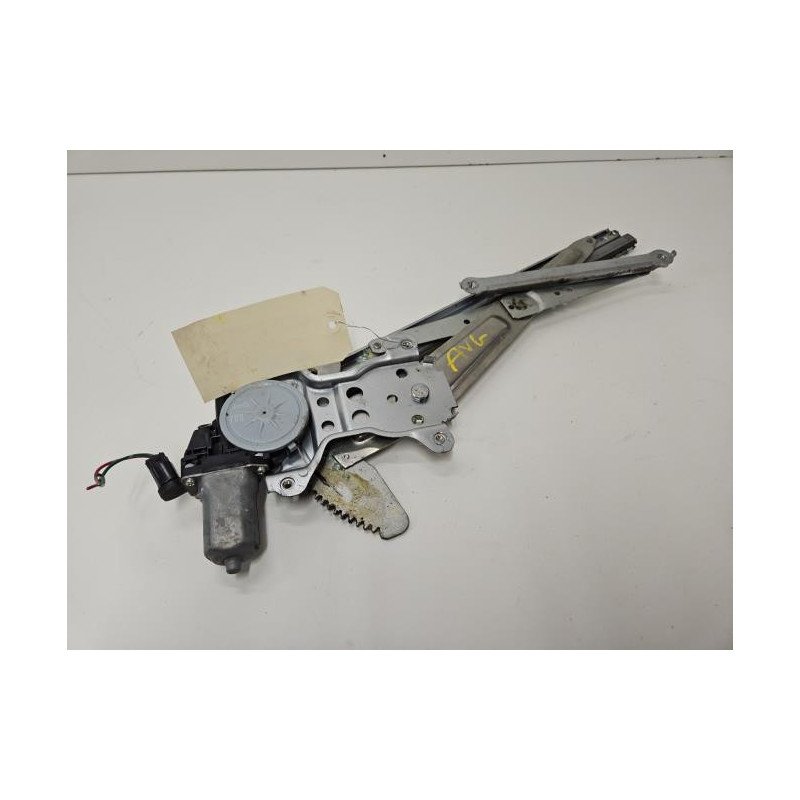 Leve Vitre Electrique Avant Gauche Suzuki Splash (1)