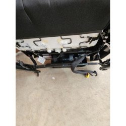 Siege Avant Droit Skoda Octavia 4 Phase 1 Break (1)