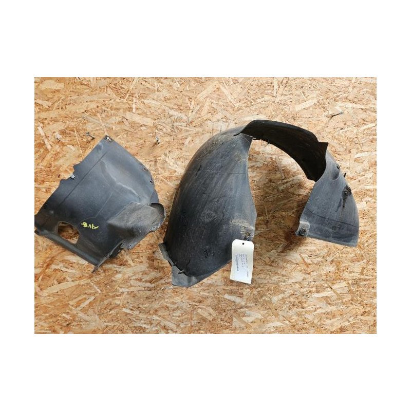 Pare Boue Avant Gauche Volkswagen Golf 6 (1)