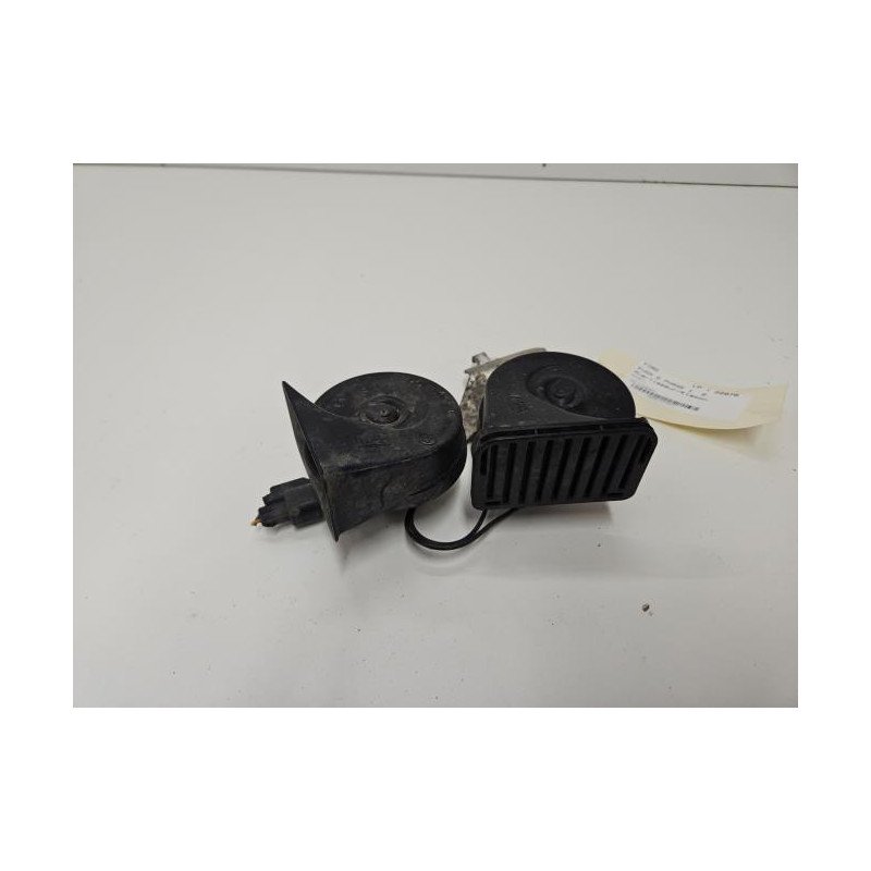 Avertisseur/klaxon Ford Kuga 2 Phase 1 (1)