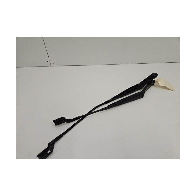 Bras Essuie Glace Avant Volkswagen Golf 6 (1)