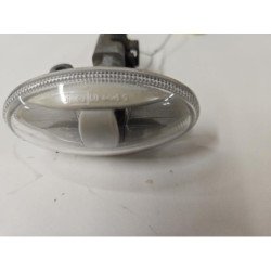 Repetiteur Clignotant Avant Droit  (feux) Peugeot Partner 2 Phase 3 (2)