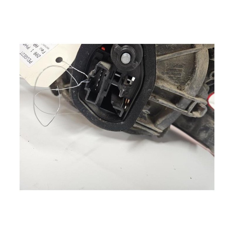 Feu Arriere Principal Gauche (feux) Peugeot 208 1 Phase 2 (1)