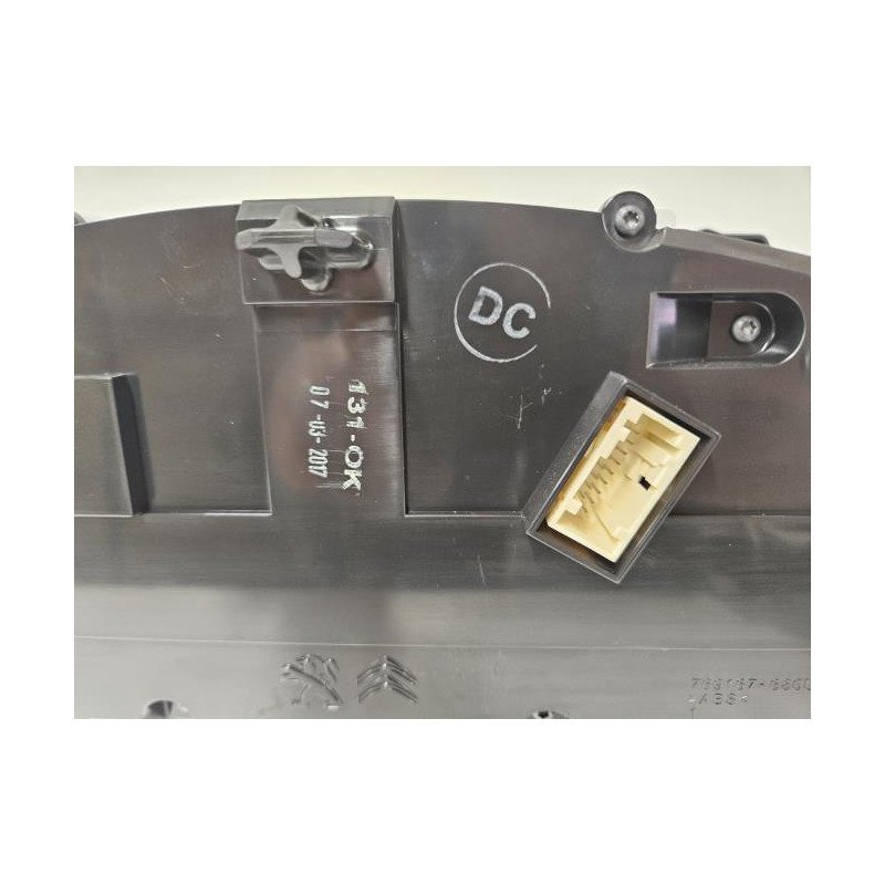 Compteur Peugeot Traveller Phase 1 (1)