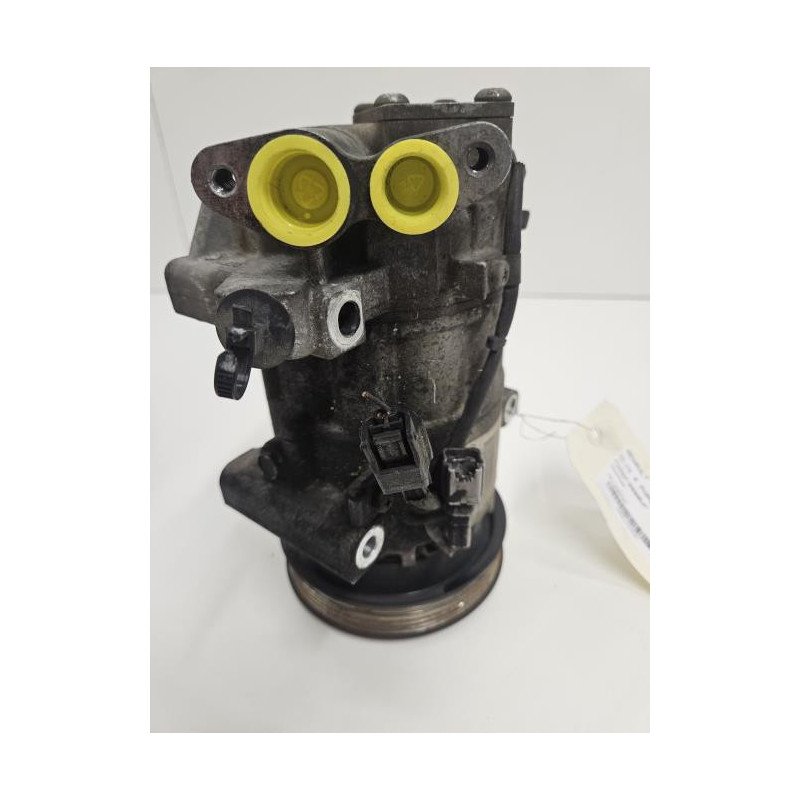 Compresseur Clim Renault Clio 4 Phase 1 (1)