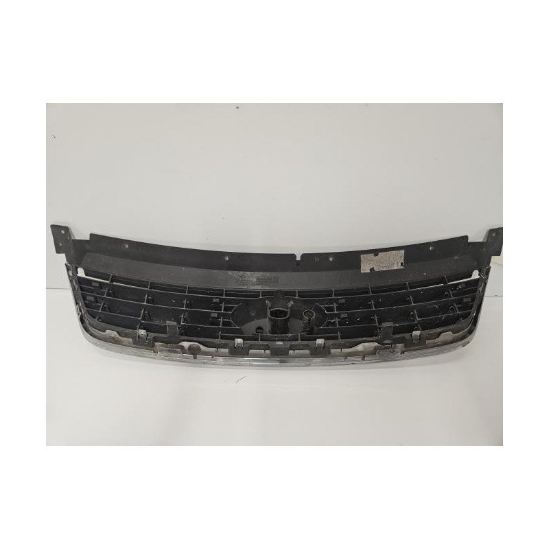 Calandre Ford C-max 1 Phase 2 (1)
