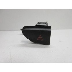 Bouton De Warning Renault Clio 4 Phase 1 Break (1)