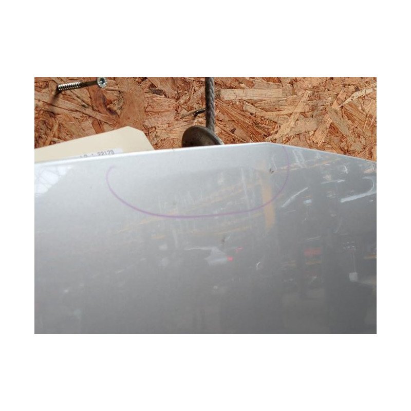 Capot Opel Corsa E (1)