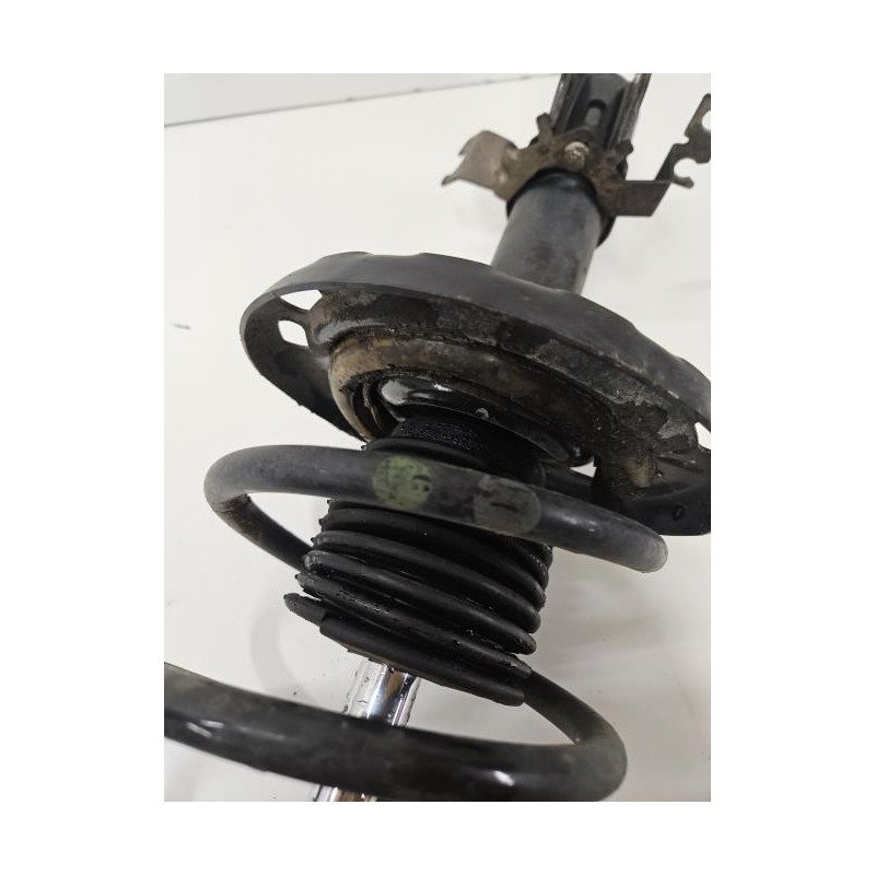 Amortisseur Avant Droit Renault Megane 3 Phase 1 (1)