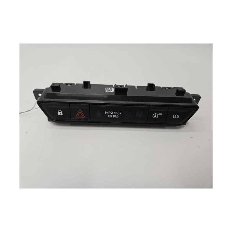 Bouton De Warning Dacia Sandero 3 (1)