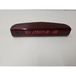 Feu Arriere Stop Central Opel Corsa E (1)