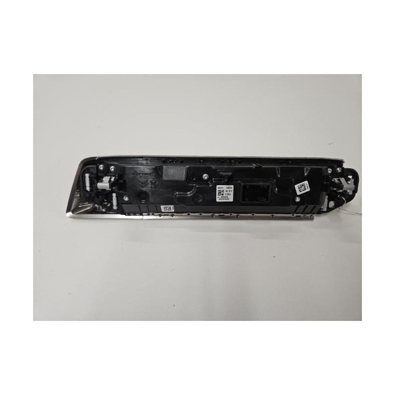 Bouton De Warning Peugeot 5008 2 Phase 2 (1)