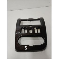Facade Autoradio Dacia Duster 1 Phase 1 (2)